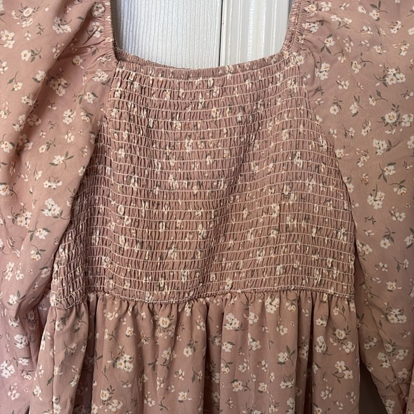 Cute and bump friendly!! pink floral size medium SF - Picture 3 of 7